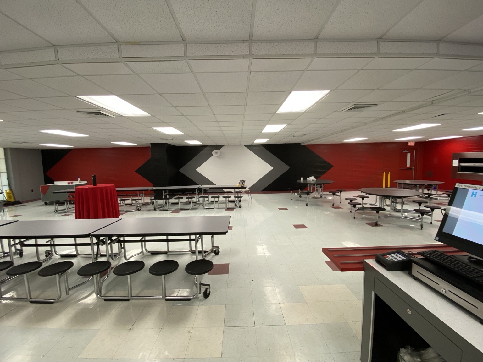 Custom Geometric Wall Painting 1