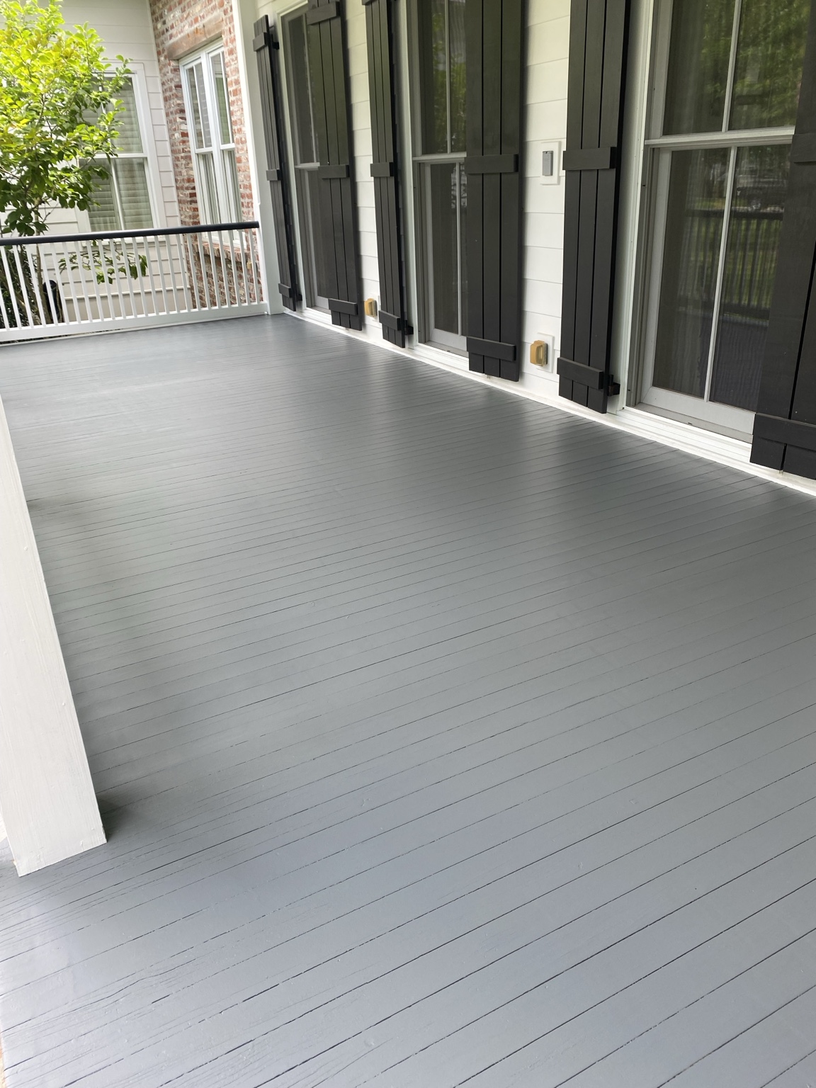 Front Porch & Floor Repainting 4