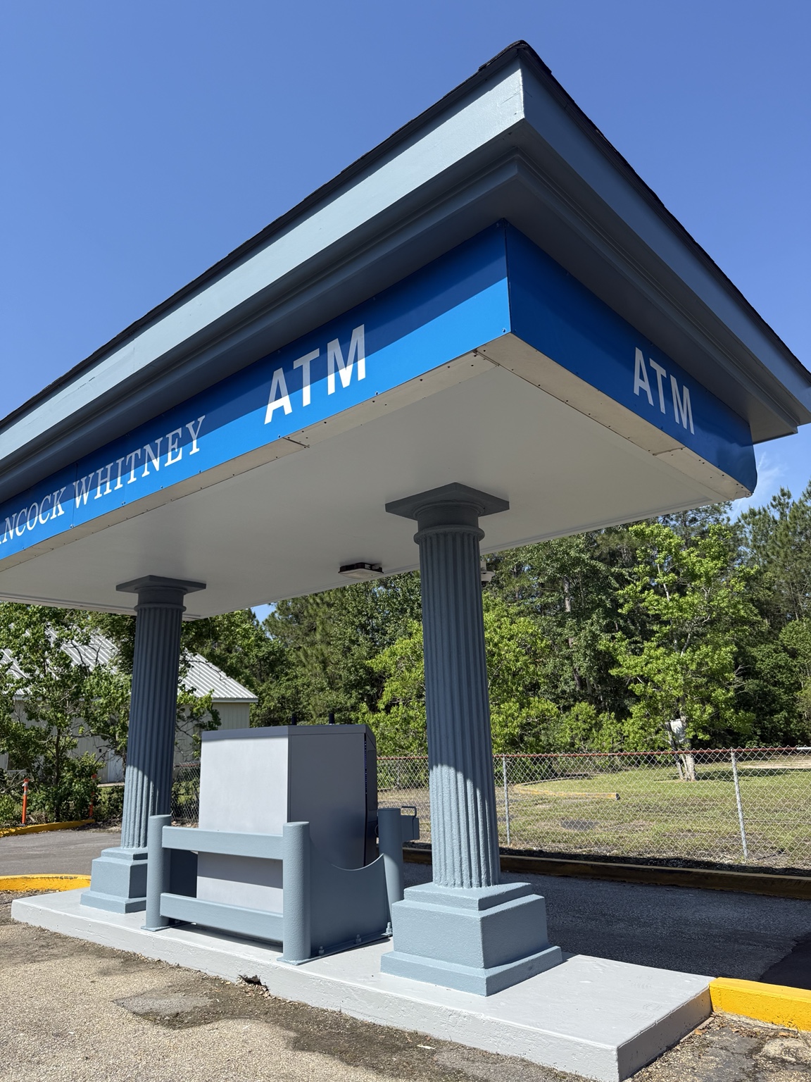 Hancock Whitney ATM Repainting 1