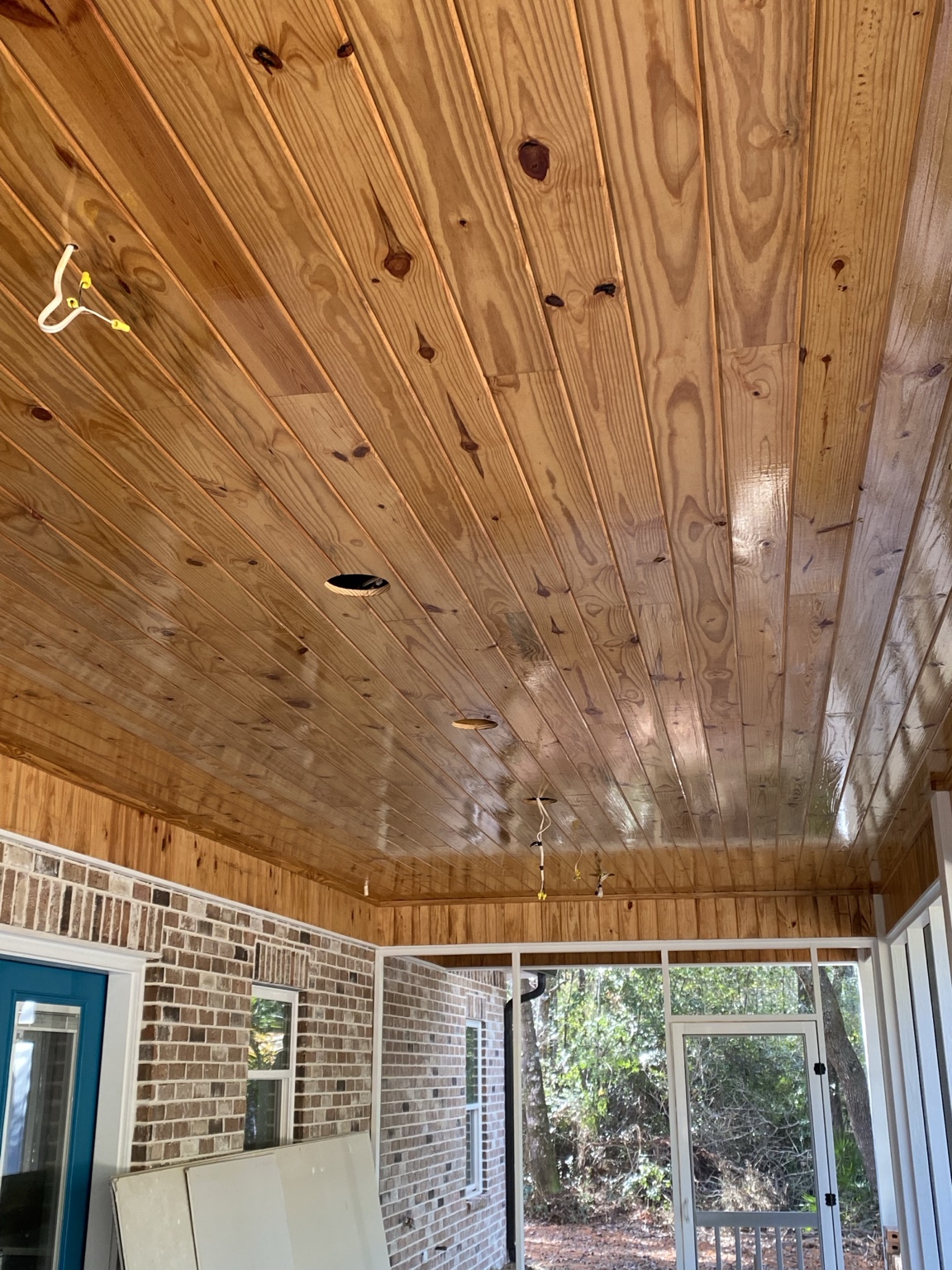 Wood Ceiling Stain & Varnish 1